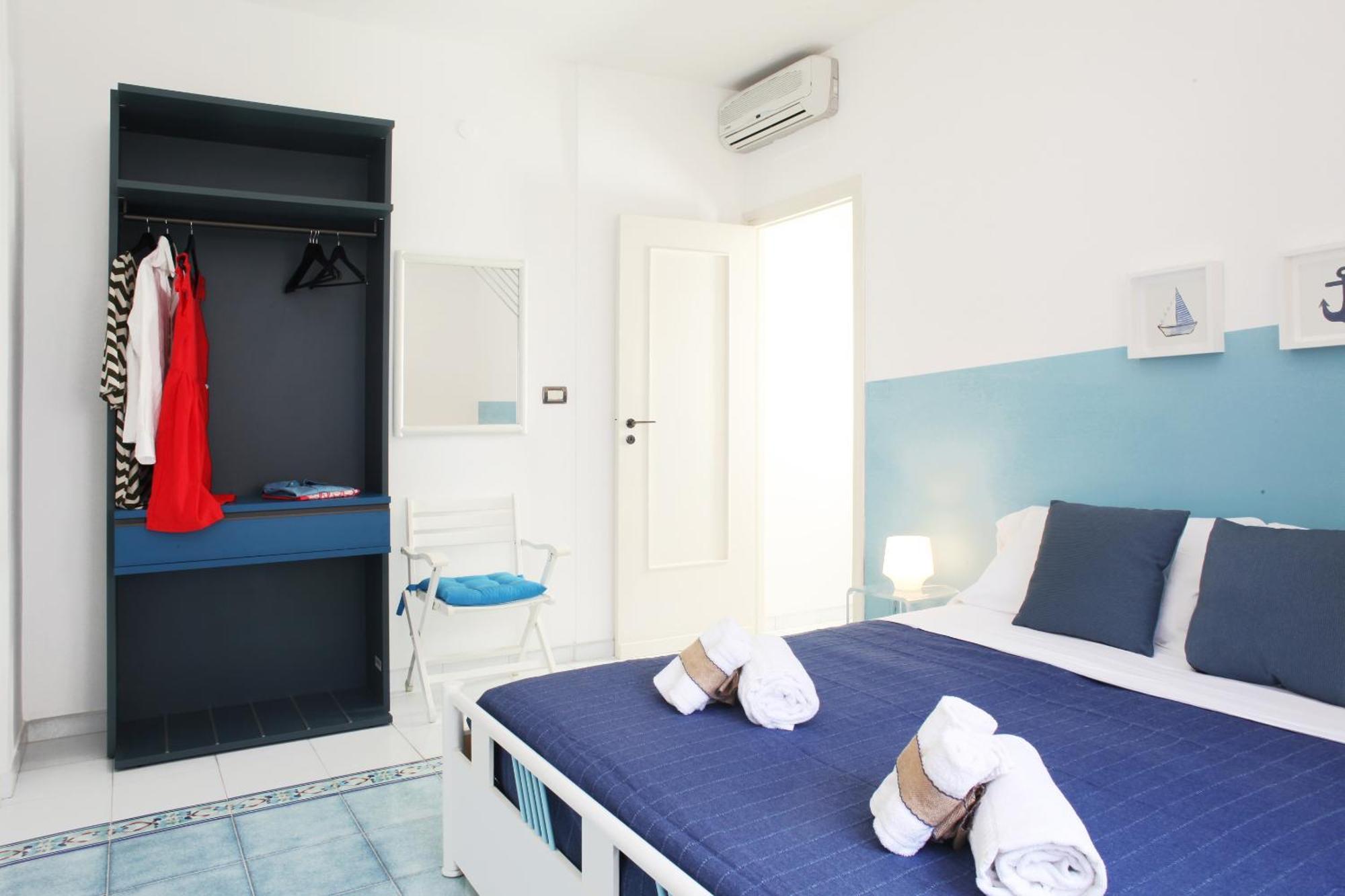 Beachside Rooms & Suites San Vito Lo Capo Room photo